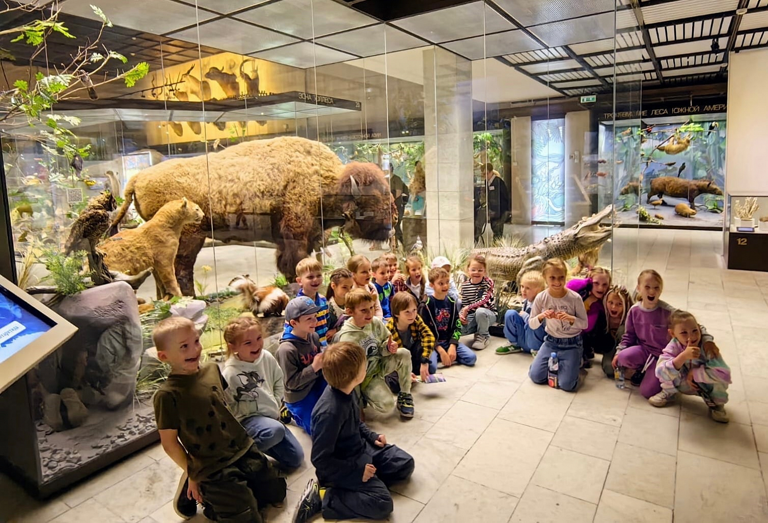 Дети познакомились с животным миром в Дарвиновском музее